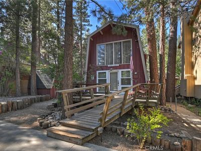 220 W Aeroplane Blvd, Big Bear City, CA, 92314