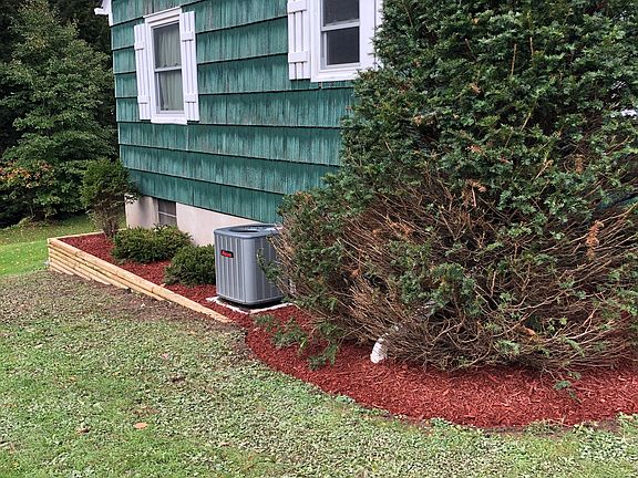 5th image of 35 Edgewood Dr