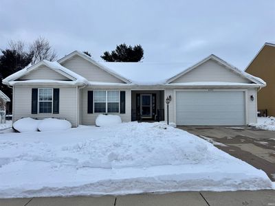 4433 Jade Crossing Dr, South Bend, IN, 46628