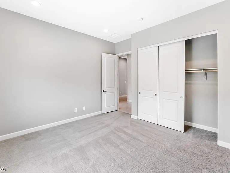 8477 Wolf Mountain Ct — Photo 19