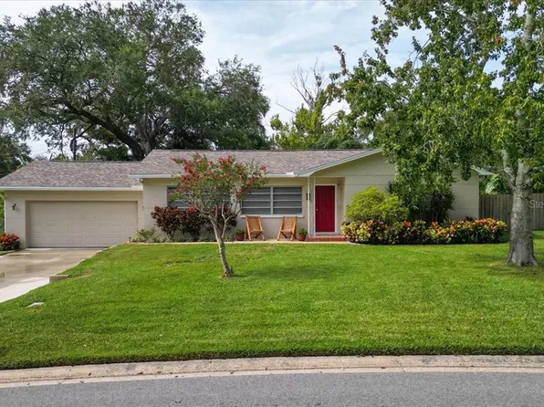 3032 Fountainhead Dr, Largo, FL 33770