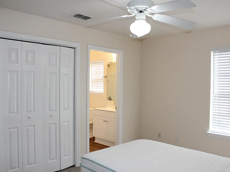 4434 Gearhart Rd #1704 — Photo 28