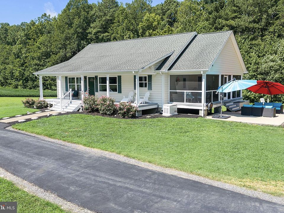 1st image of 183 Carlson Rd