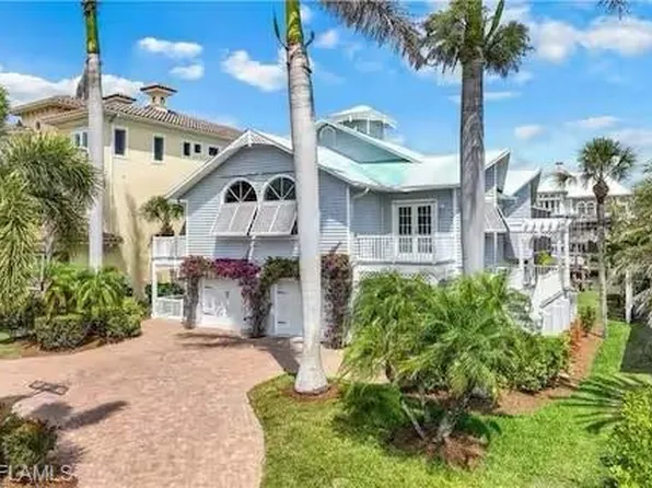 437 Trade Winds Ave, Naples, FL 34108