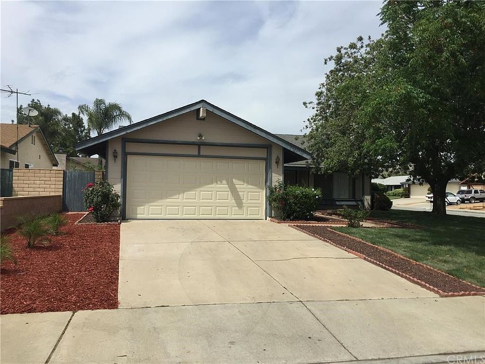 1st image of 23720 White Owl Ct