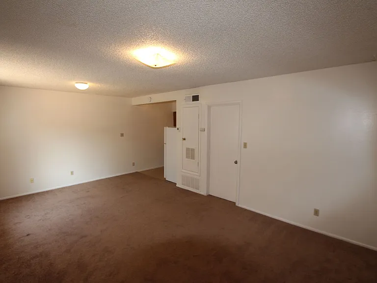720 W Coconino Ave — Photo 13