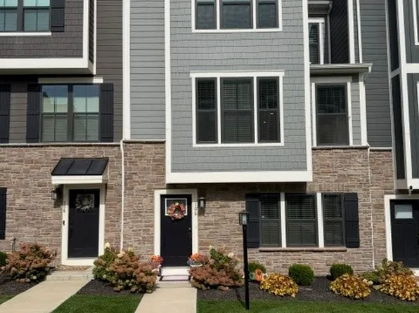 106 Crab Apple Way, Coraopolis, PA 15108