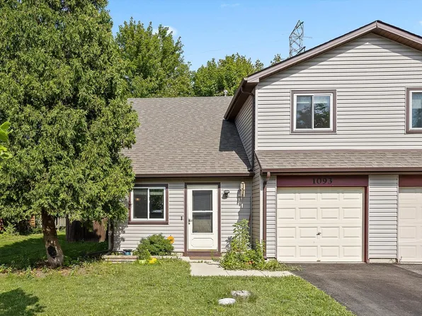 1093 Pheasant Run Ln, Aurora, IL 60504