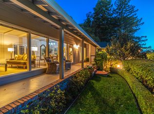 1130 Southdown Rd, Hillsborough, CA 94010