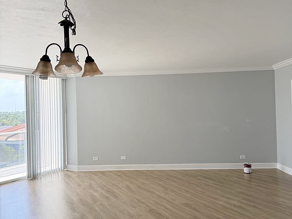 4th image of 2800 N Flagler Dr APT 613