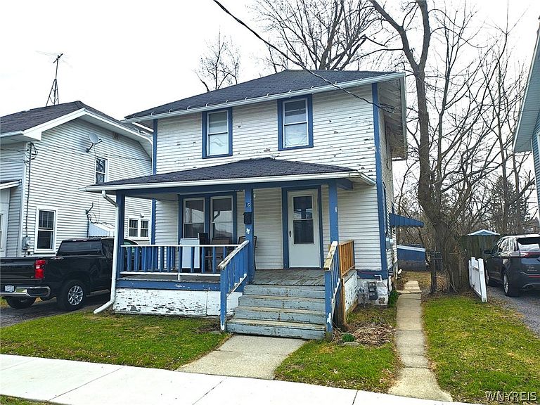 Listing photo 2