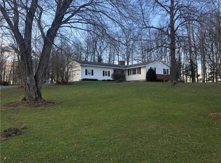 705 Cameron Rd, New Castle, PA 16101