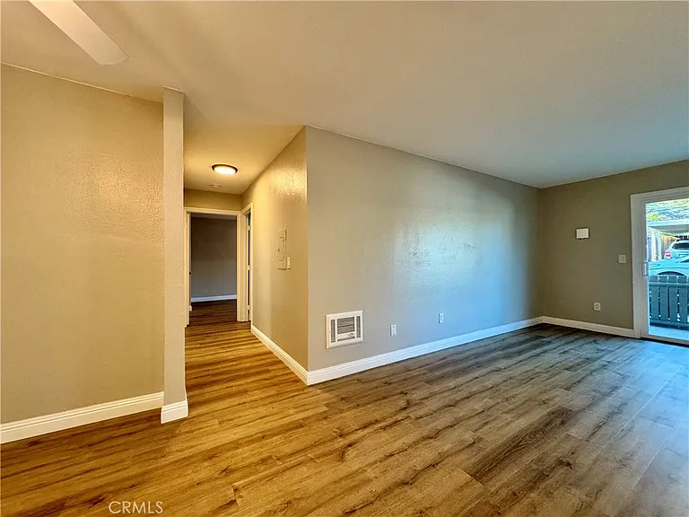 432 Edgehill Ln #95 — Photo 10