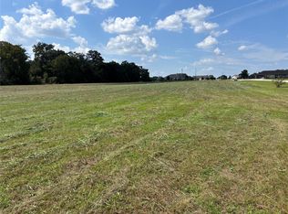 3903 Counsil Ln, Brenham, TX 77833