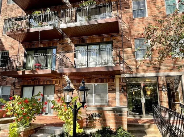 1501 Oak Ave APT 106, Evanston, IL 60201