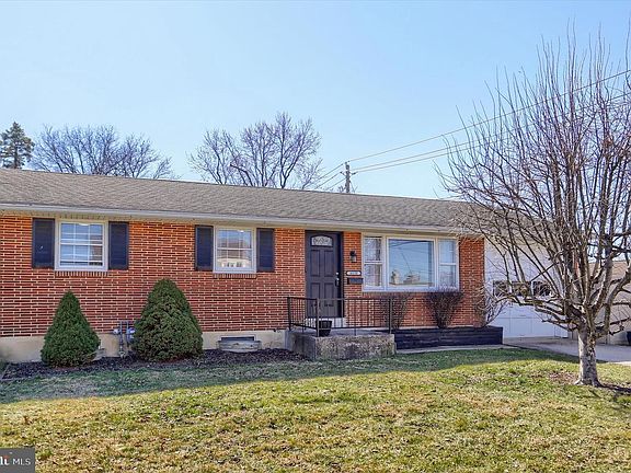 2nd image of 4830 Brian Rd