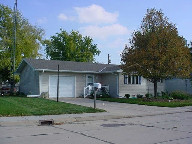 1st image of 1924 D St
