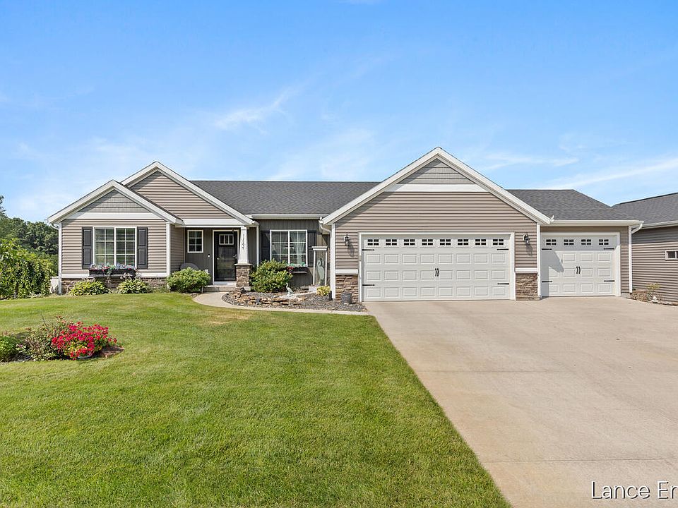 1st image of 11797 Crystal Ridge Dr NE
