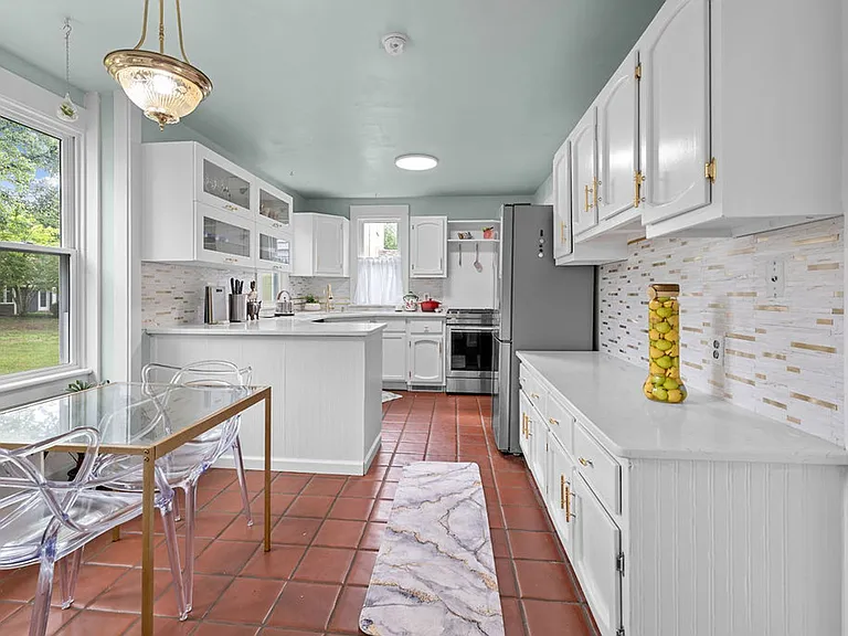 320 Littletown Quarter — Photo 20