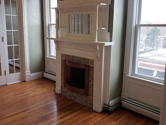 5th image of 28 Washington Ave APT 3
