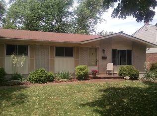 38714 Mason St, Livonia, MI
