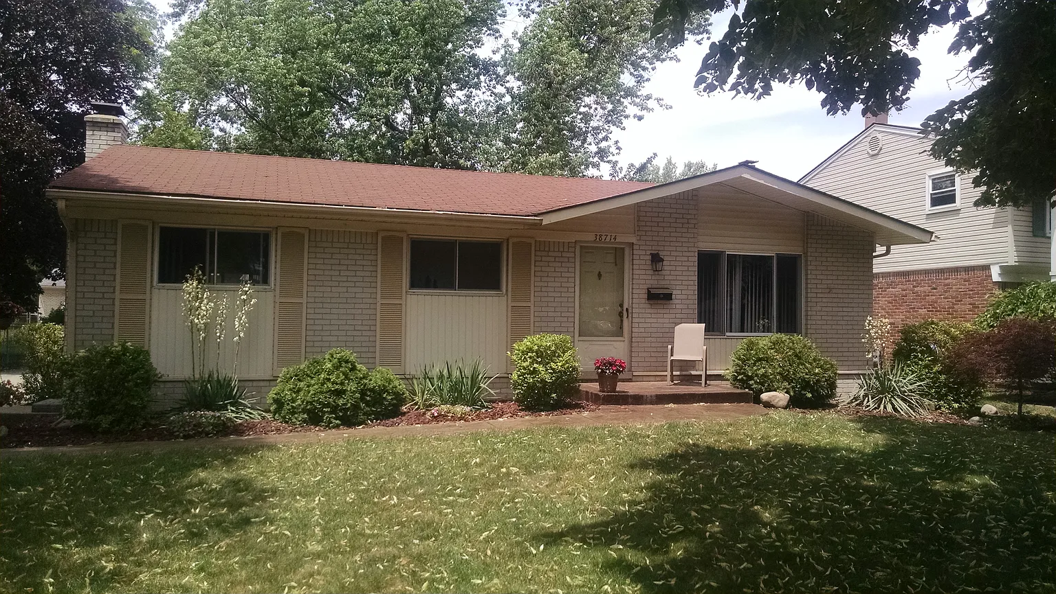38714 Mason St photo 1