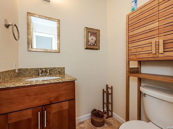 2nd image of 100 Baker Ct Unit 11