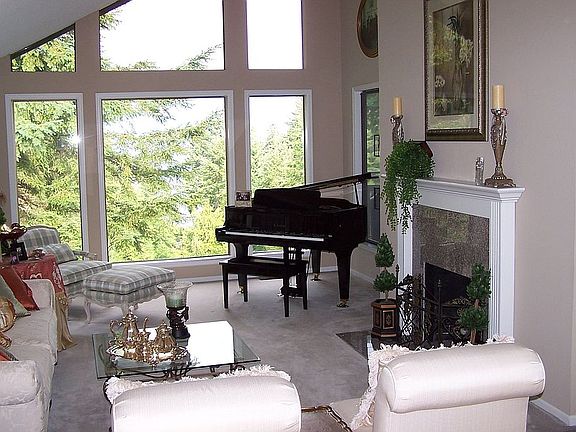 Living Room -previous listng