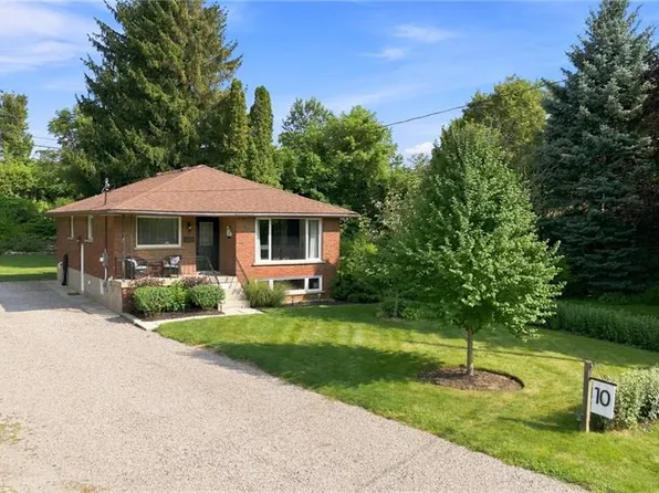 10 Taylor Cres, Hamilton, ON L9H 6B3