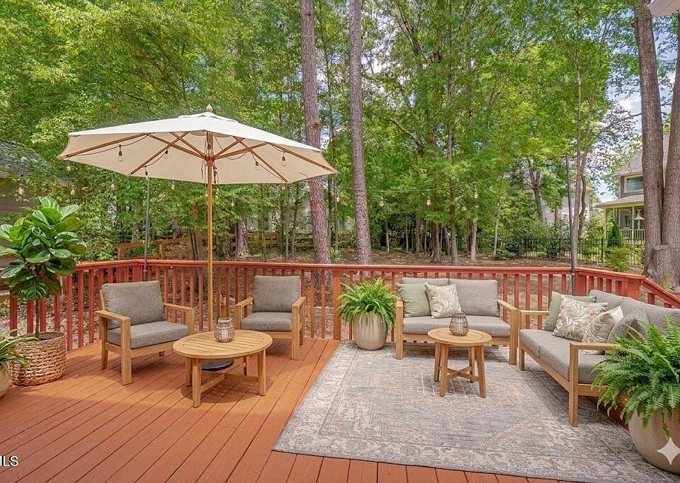 2nd image of 3807 Sunningdale Way