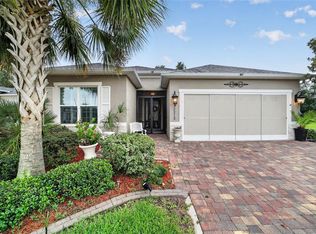 10212 Julia Isles Ave, Oxford, FL 34484