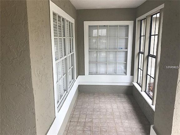 5th image of 3326 Bradford Ave