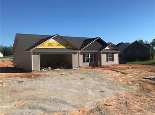 3221 Silver Fox Cir #77, Lancaster, SC 29720