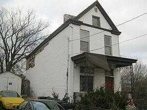 1st image of 1902 Knox St