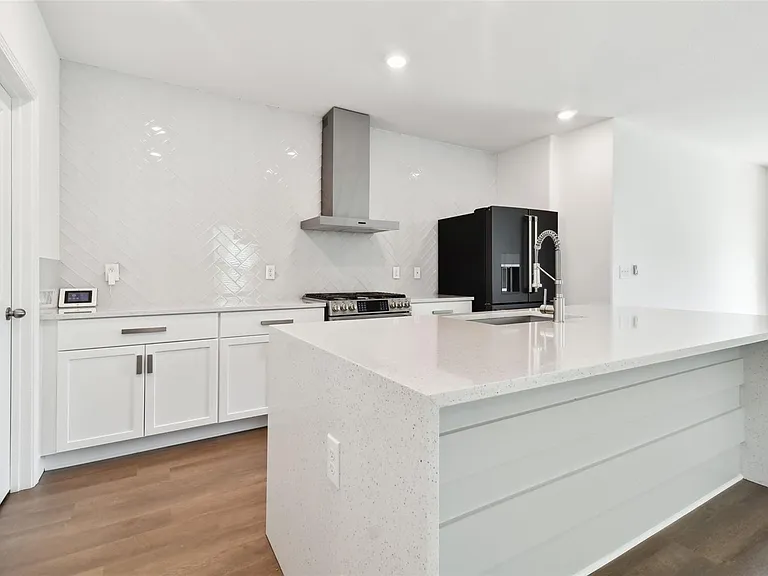 5507 Rainwood Meadows Dr — Photo 11
