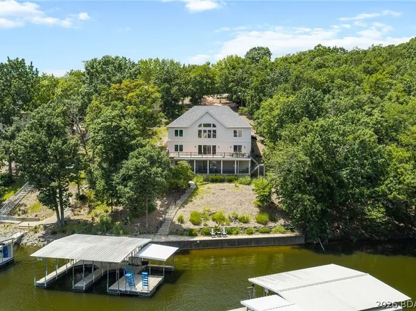 156 Ridgewood Dr, Lake Ozark, MO 65049