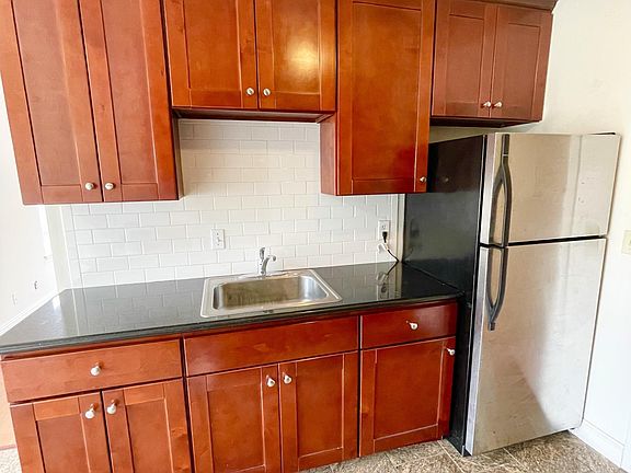 2nd image of 248 Anza St #102