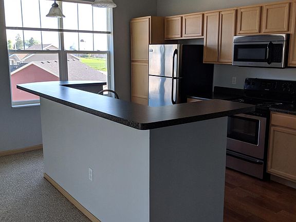 3rd image of 7100 Belle Fontaine Blvd APT 106