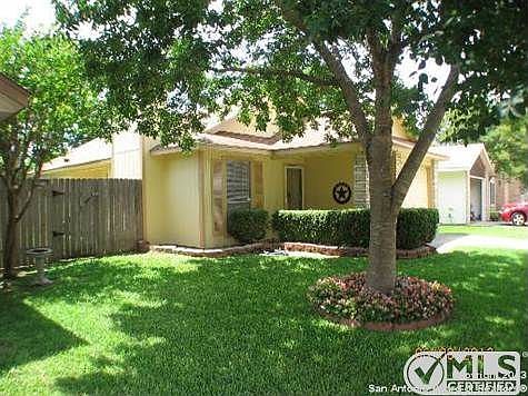 2nd image of 7207 Lansbury Dr