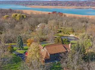 N3026 Lake Forest CIRCLE, Lake Geneva, WI 53147