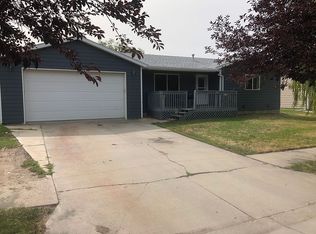 5252 Basswood St, Rapid City, SD 57703