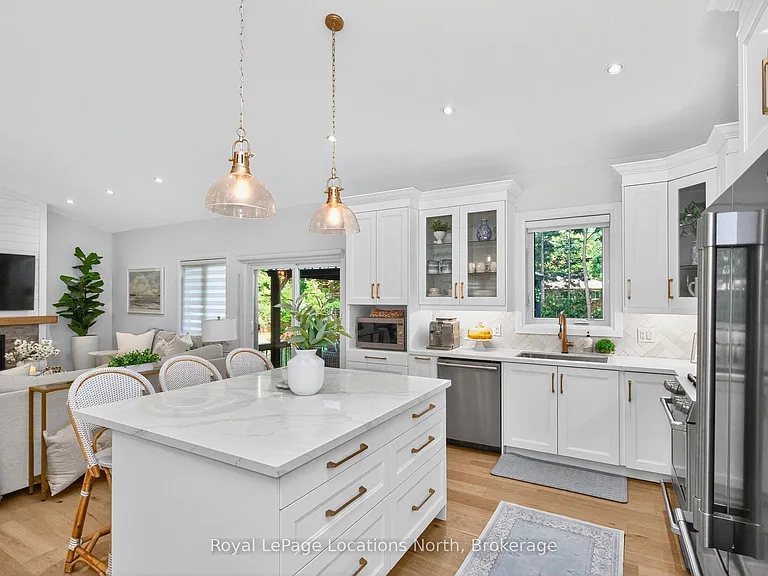 15 Pinecone Ave — Photo 12