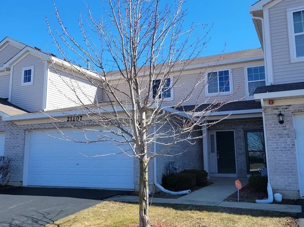 21207 Gray Hawk Dr #21207, Matteson, IL 60443