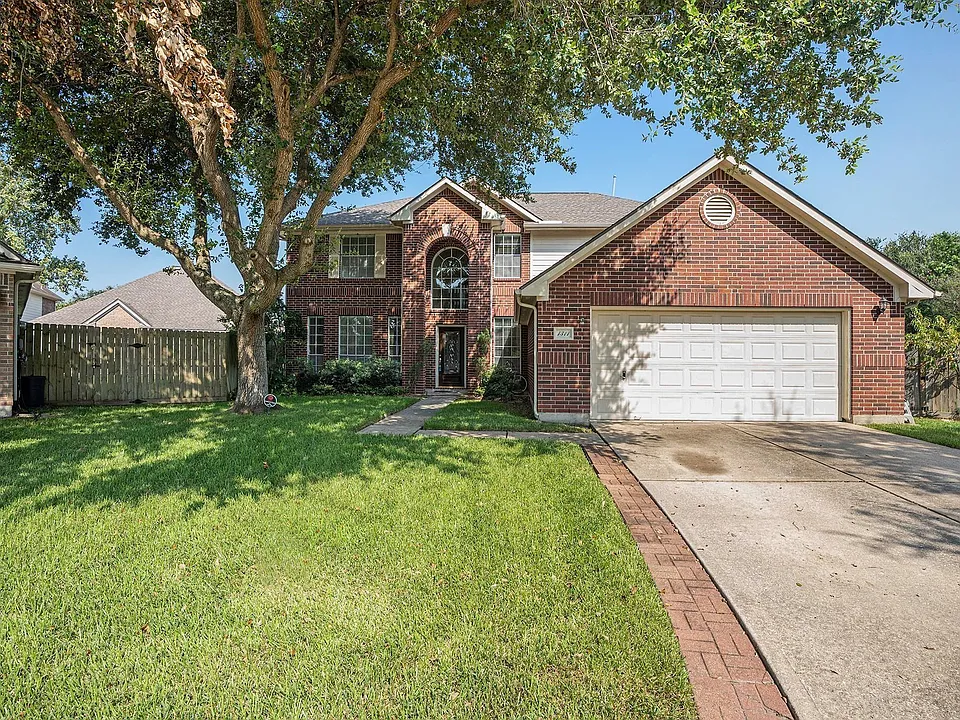 1311 Shady Grove Ct