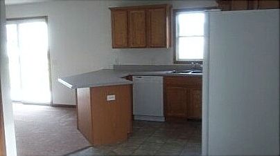 3rd image of 216 Vickie Ln