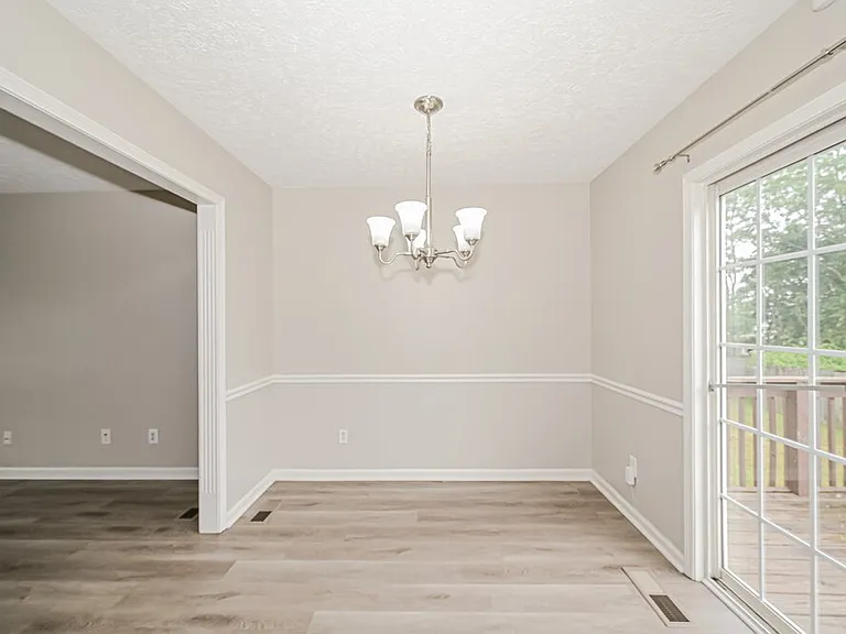 1711 Luton Dr — Photo 6