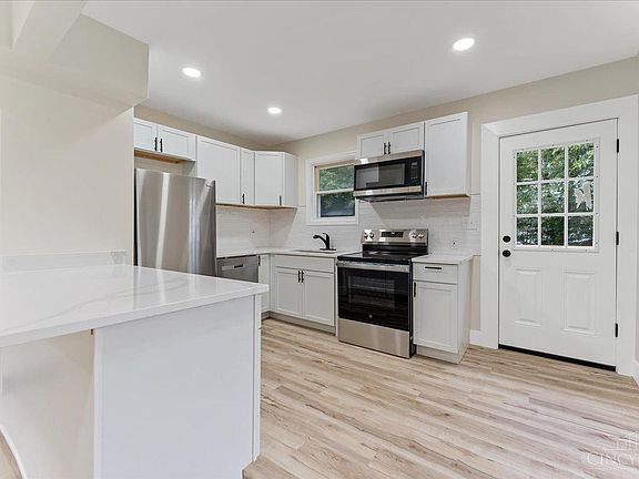 4th image of 6813 Merwin Ave