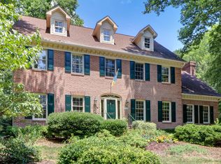 4906 Leadenhall Rd, Oak Ridge, NC 27310