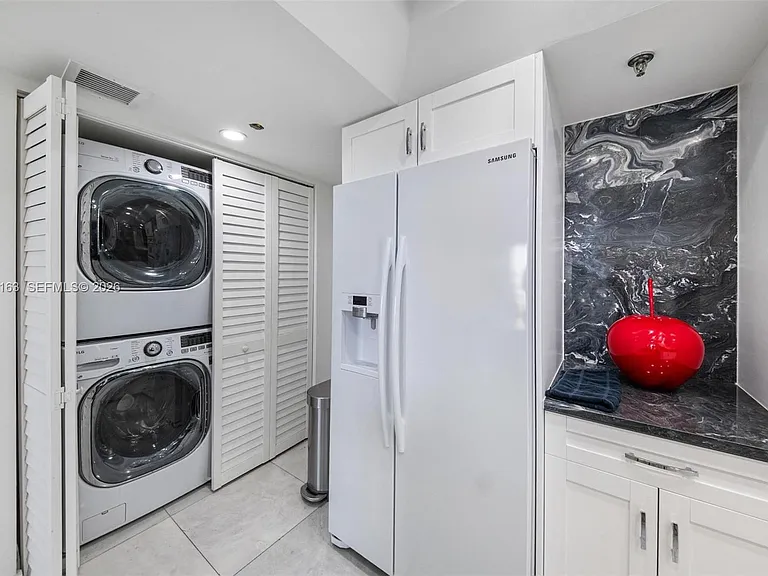 520 Brickell Key Dr #A710 — Photo 26