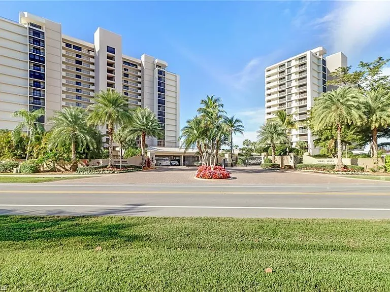 10851 Gulf Shore Dr #502 — Photo 29